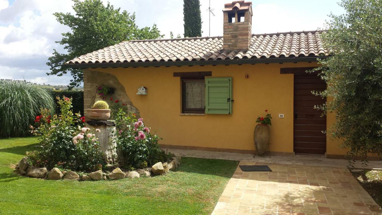 Casa La Quiete Villa Torgiano Exterior photo