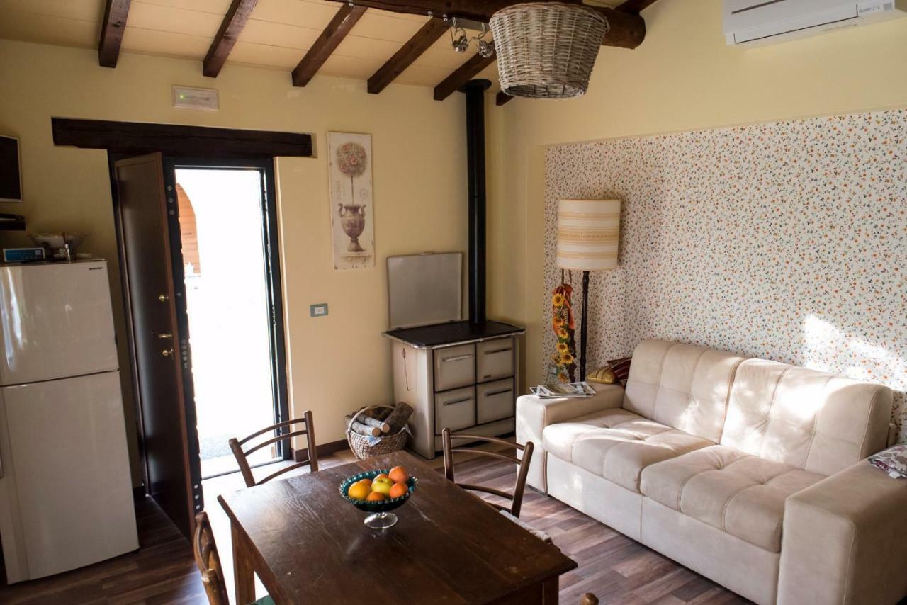 Casa La Quiete Villa Torgiano Exterior photo